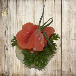 Канапе - Сьомга на білому хлібі Канапе - Сьомга на білому хлібі