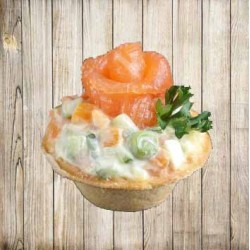 Тарталетки із салатом "Нептун"