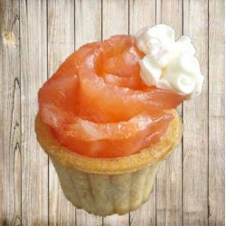 Тарталетки із сьомгою