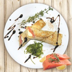 Млинці з сьомгою