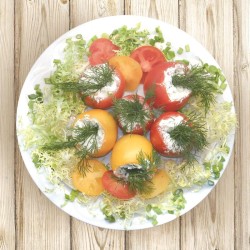 Помідори фаршировані бринзою